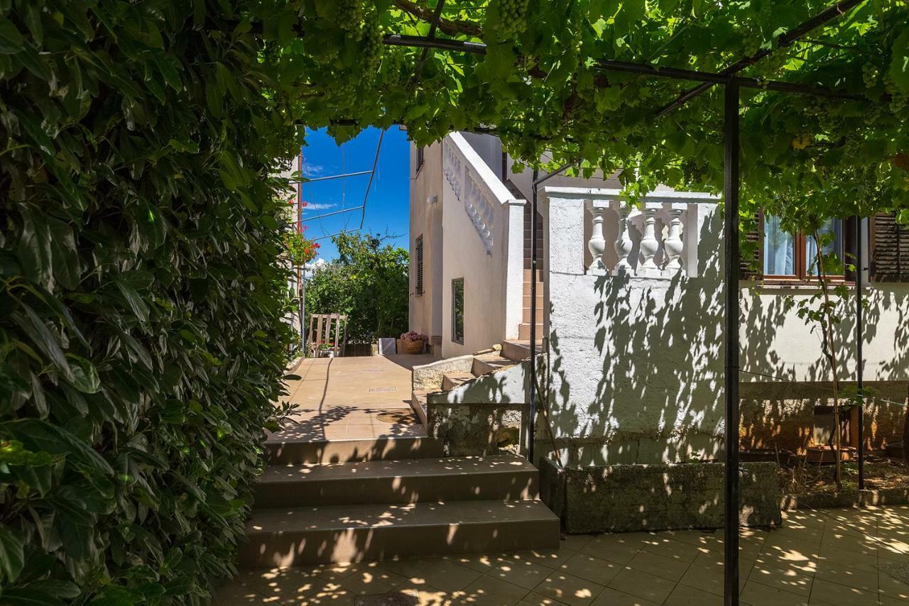 Apartman D&D, Dvorine 63 Banjole Exterior foto